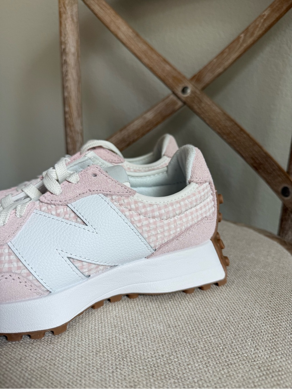 New Balance 327 Sneakers pink gingham - Picture 3 of 8